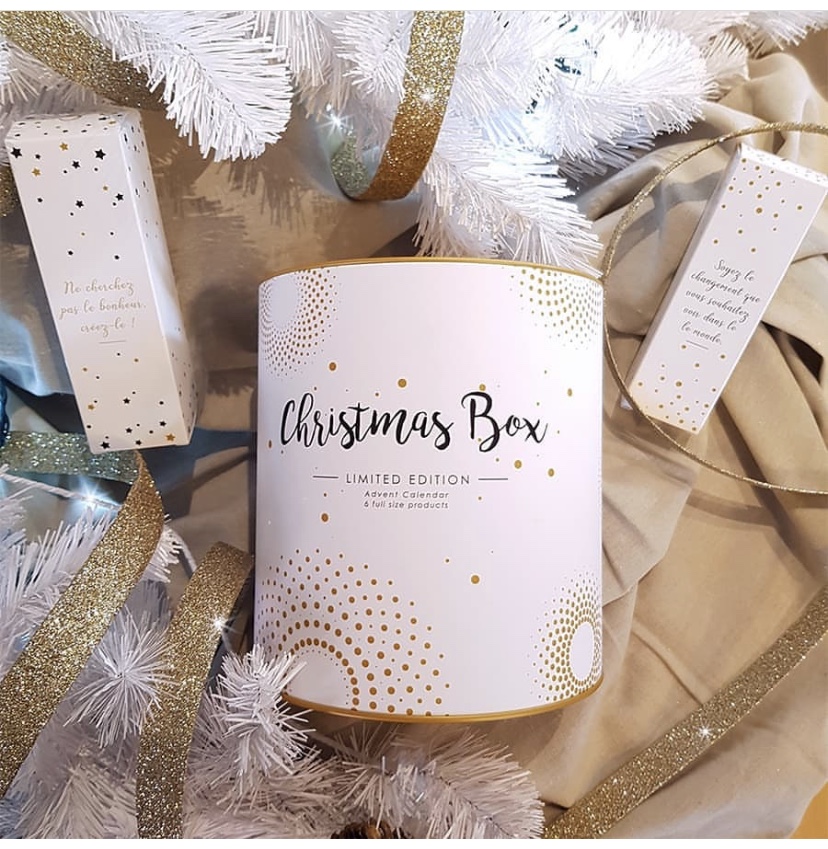 Couleur Caramel Christmas Box – sisaldab nahale parimaid meigitooteid!